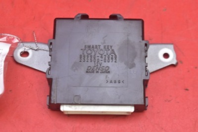 Блок керування модуль smart key 89990-47020 232500-0072 toyota prius 2 ii xw20 фото №1