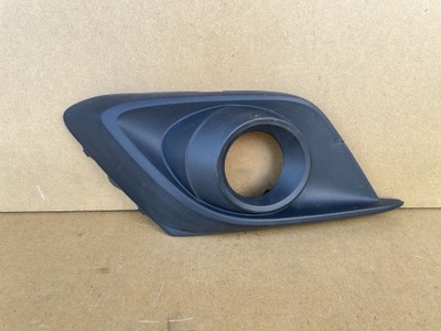 Решітка бампера ліва mazda 3 bm 13-17 фото №1