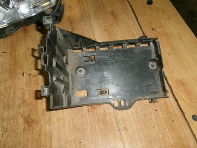 Peugeot 3008 i основание аккумулятор фото №1