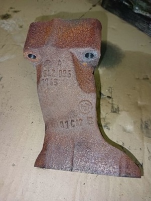 Основа кронштейн турбіни mercedes 350 cdi i a6420961145 фото №1