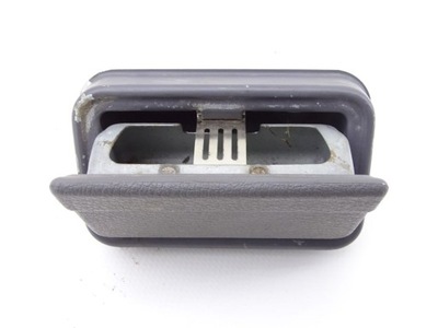 Ford ranger ii mazda b2500 98-06 пепельница правый задняя фото №1