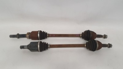 Приводной вал левый перед короткий nissan leaf i ze0 13- фото №1