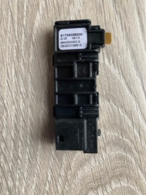 Mercedes ml w166 датчик датчик дощу a1729058200 фото №1