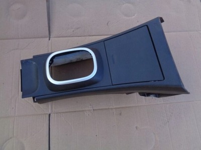 Nissan tiida тунель середній рамка фото №1