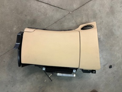 Бардачок пассажира europa mercedes cls w219 фото №1