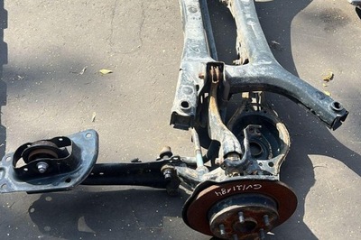 Подрамник задние toyota 5120602090 2020 фото №1