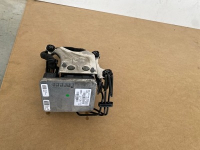 Насос abs bmw 7 g11 g12 7356534 фото №1