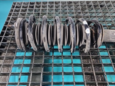 Пружина перед передня citroen c5 ii x7 1.6 hdi 9hz фото №1