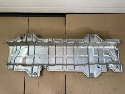 Mercedes vito защита тепловая a4474900230 фото №1