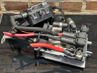 Mercedes w118 модуль акумулятор a0009003039 фото №1