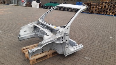 Volvo xc40 четверть левая перед фото №1