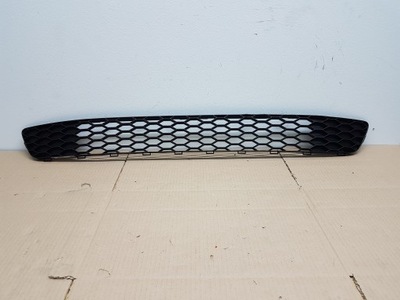 Решітка бампера середня opel vectra b фото №1