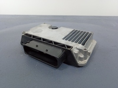 Audi a4 b9 модуль активованого підсилювача 8w0907144e фото №1
