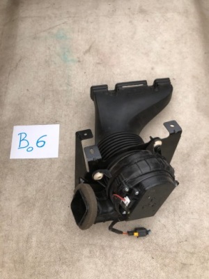 Citroen ds5 11- hybrid воздуходувка вентилятор аккумулятора 9671654080 фото №1