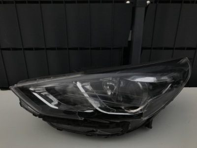 Hyundai i30 3 левая фара перед przedania led рестайлинг  2020- фото №1