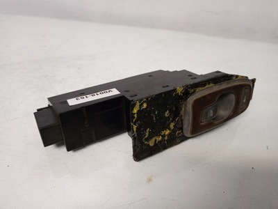 Перемикач вікон правий перед volvo v70 ii фото №1