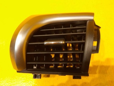 TOYOTA HILUX VIII DEFLECTOR DE VENTILACIÓN DERECHA 55660 KK060 17R.  