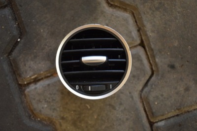 Alfa 159 sedan решітка обдув фото №1