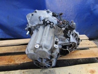 HYUNDAI TUCSON 2.0 CRDI 140 6B BOX GEAR 4X4 REDUCTION UNIT  