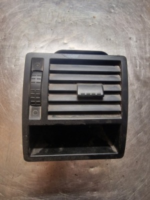 Решітка обдув vw t5 eu права 7h1819204c фото №1
