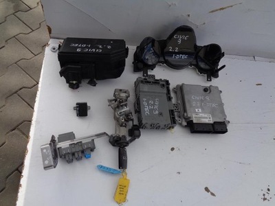 Бортовой компьютер блок управления двигателя civic 9 ix 2.2 i-dtec фото №1