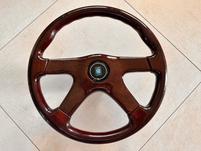 VOLANTE MADERA NARDI TORINO ESTADO PERFECTO MERCEDES TRAPEZ OTROS  