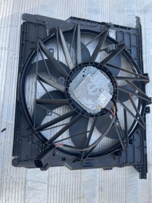 Вентилятор bmw 5 f10 f11 f18 фото №1