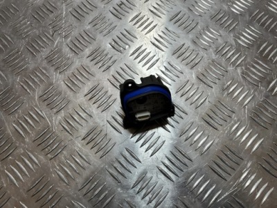 Модуль перетворювач лампи правий перед renault arkana 20- фото №1