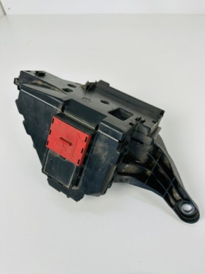 Mercedes w213 amg e43 коробка предохранителей a2135400450 фото №1