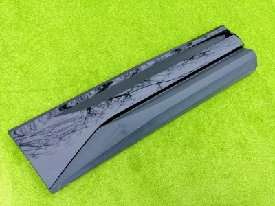 Skoda karoq молдинг двері права задня задня фото №1