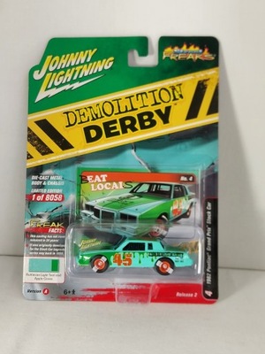 Johnny Lightning 1:64 Pontiac Grand Prix 1982 teal