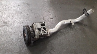 Chrysler 200 ii 2015- 2.4l насос wody з колесом фото №1