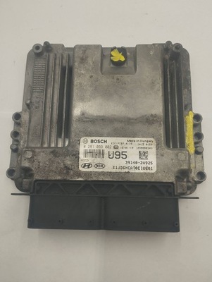 Kia ceed блок керування / модуль ecu бортовий комп'ютер 0281033002 фото №1