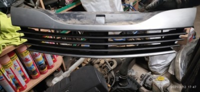 Решётка радиатора решётка радиатора renault laguna teb66 фото №1