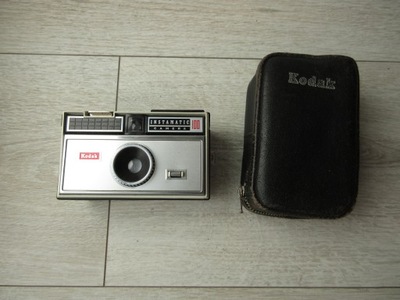 APARAT KODAK INSTAMATIC 100 CAMERA UNIKAT