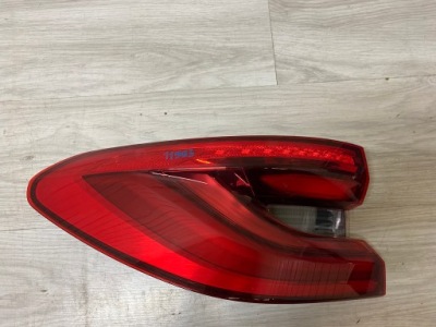 Bmw 6 g32 лампа задняя левая 7376483 фото №1