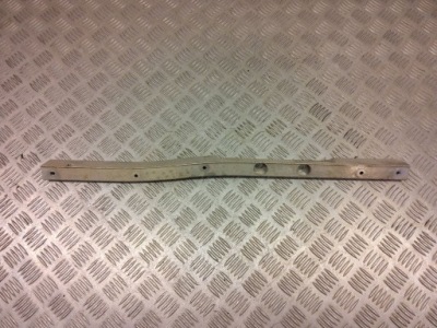 Tesla model 3 2019 кронштейн аккумулятор фото №1