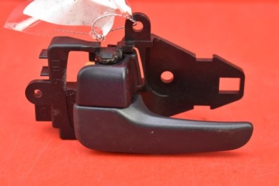 Ручка внутрішня ліва перед mn105359 mitsubishi lancer 8 viii 07-16 фото №1