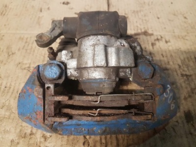 Суппорт тормозной правый задняя peugeot 306 2.0 8v фото №1