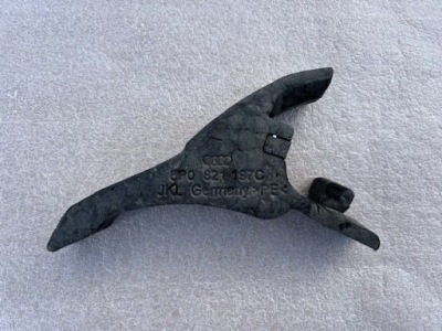 A5 8t шумоізоляція крила ліва 8p0821197c фото №1