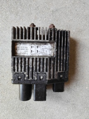 Vw t5 блок управления модуль вентиляторов 1.9 2.5 3b0919506 фото №1