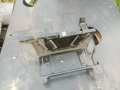 Кронштейн підсилювача bmw x5 e70 36810197 фото №1