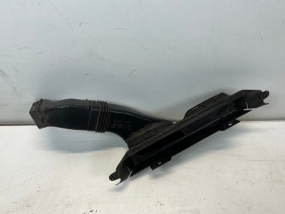 Range rover velar всасывание воздуха j8a2-9h722-ab фото №1