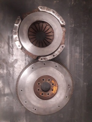 Зчеплення притиск колесо маховик nissan patrol k160 3.2 3.3 фото №1