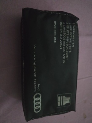 Жилет відбиваюча w чохол audi a4 b9 8w0093056 фото №1