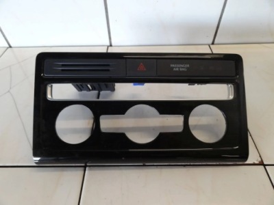 Vw golf vii sportsvan 2014 чехол рамка панель кондиционера 510820039b фото №1