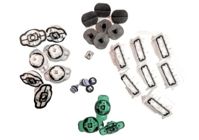 Audi OE 8W6898909 elementy mocowania listwy progowej