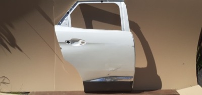 Дверей задній задні праве  peugeot 3008 2 16-19rok оригінал фото №1