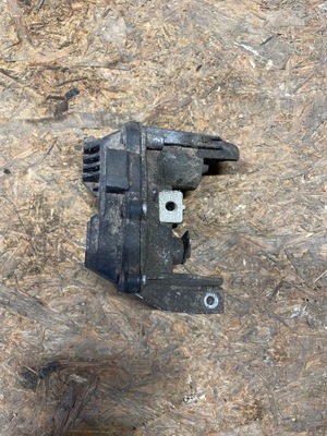 Дроссельная заслонка выхлопных газов trafic iii 1.6d 147b08010r фото №1