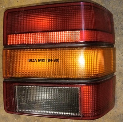 SEAT IBIZA MK1 84-90 AÑO DERECHA FARO PARTE TRASERA CON PIEZA INSERTADA  